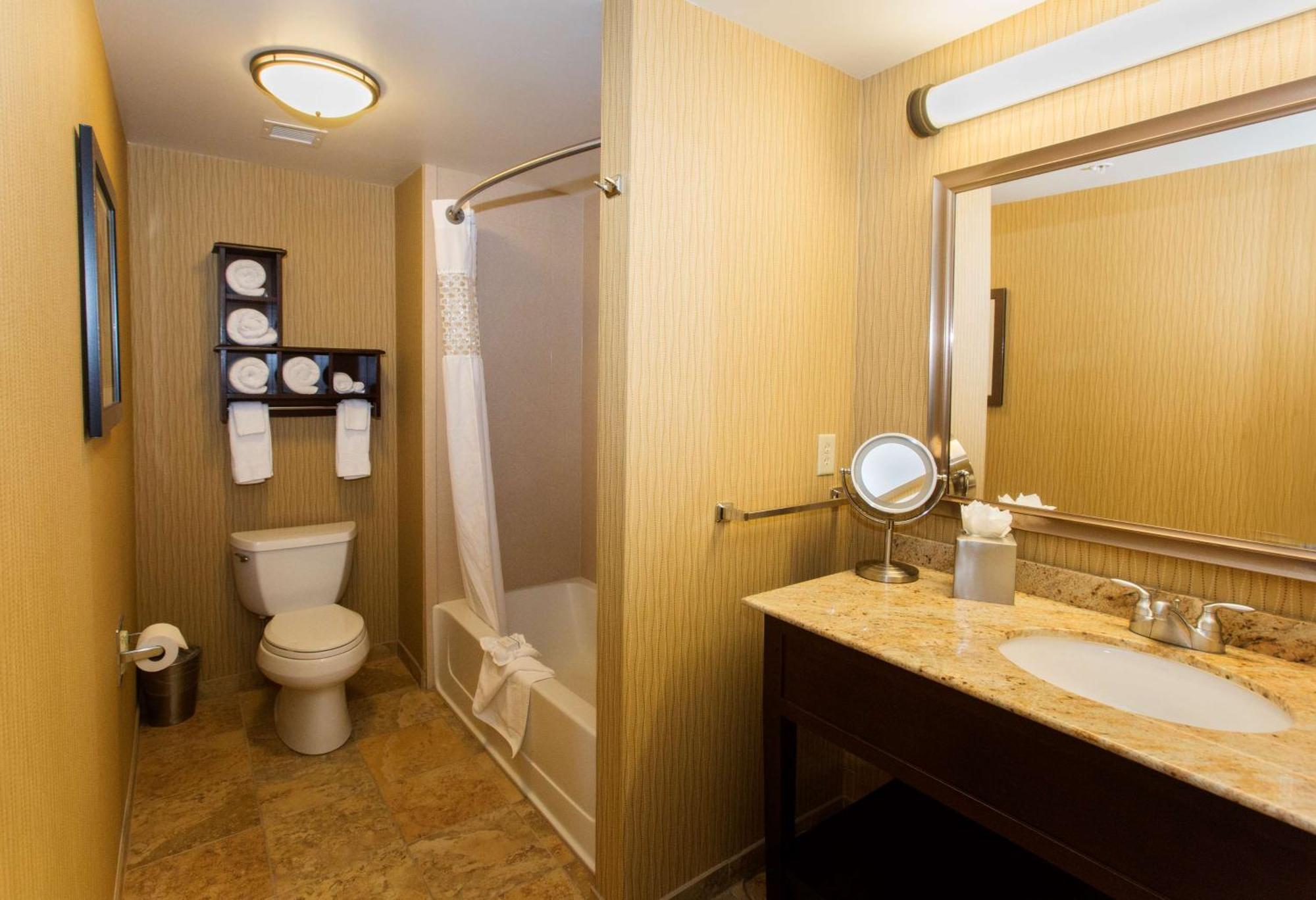Hampton Inn Marquette-Waterfront Exterior foto