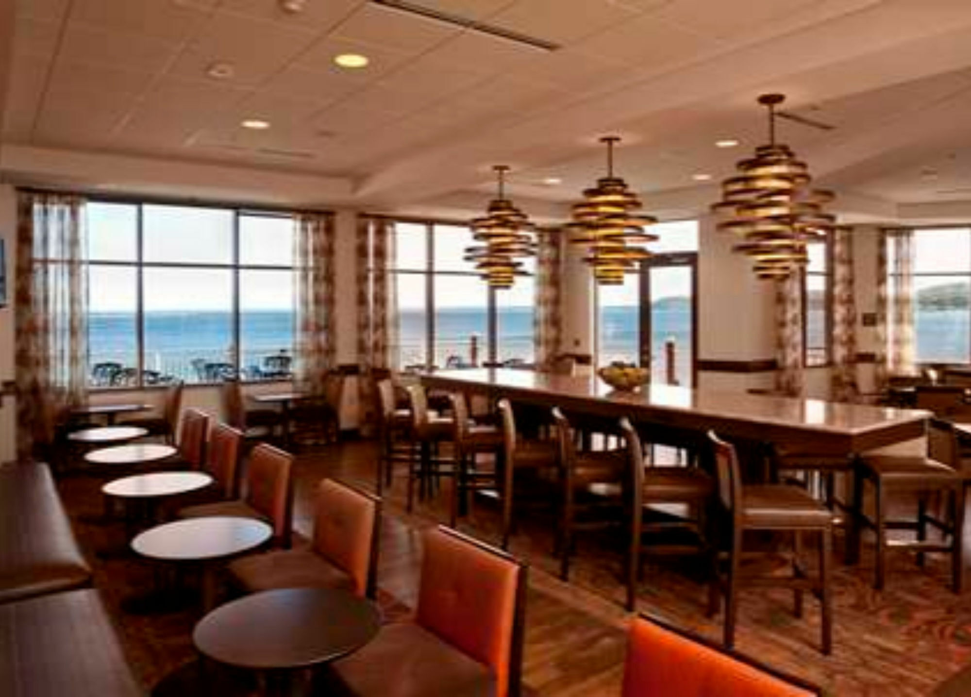 Hampton Inn Marquette-Waterfront Exterior foto