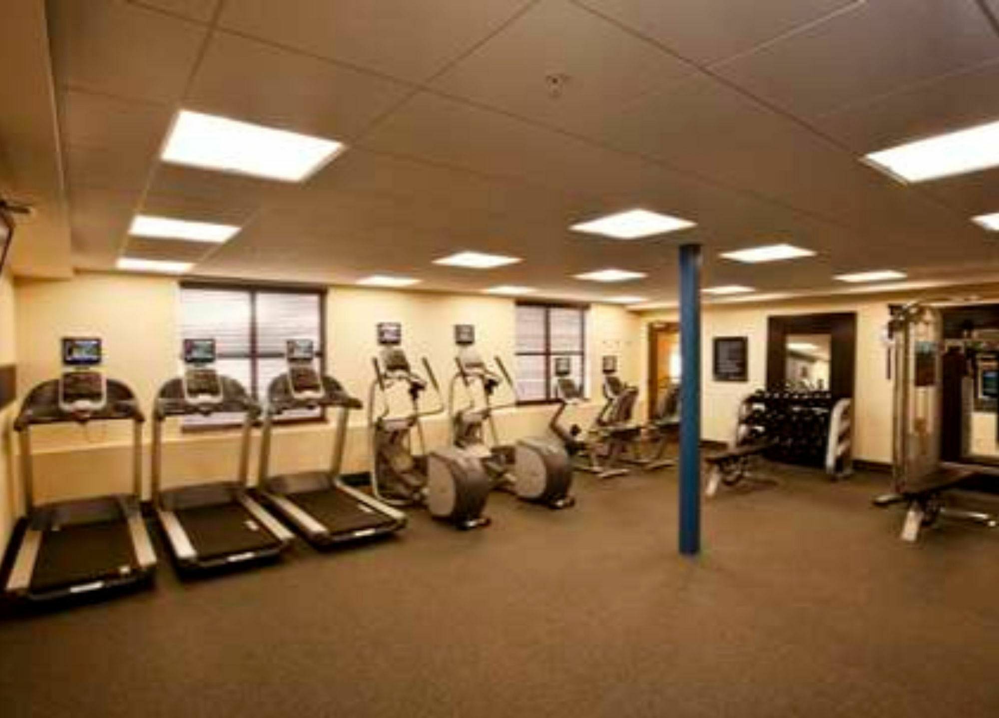 Hampton Inn Marquette-Waterfront Exterior foto